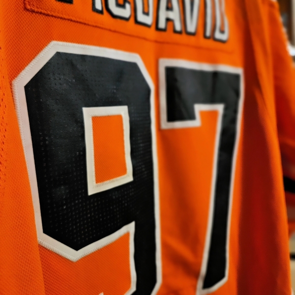 Authentic Adidas Edmonton Oilers Connor McDavid Jersey - Picture 4 of 6